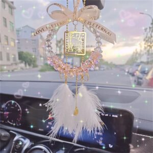 Hanging show piece for car